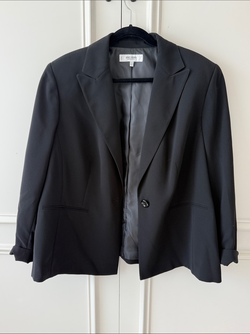 Jones Studio Black Single-Button Blazer